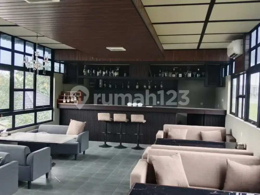 Cafe & Resto Siap Pakai di Boulevard Kota Wisata