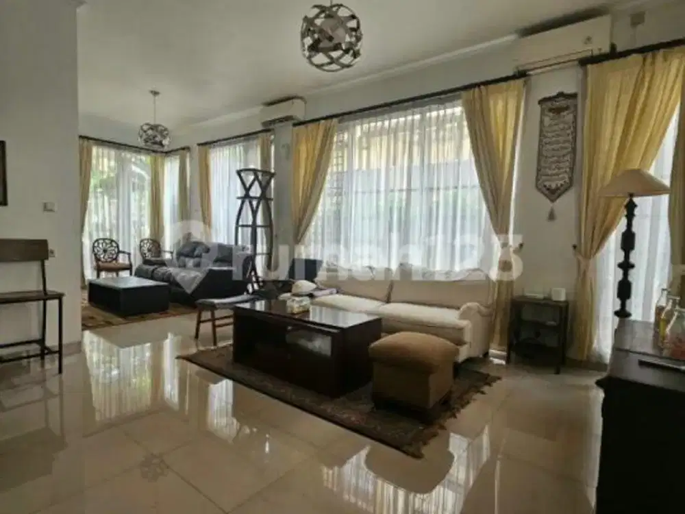 Rumah Cantik & Murah di Mahogany Residence