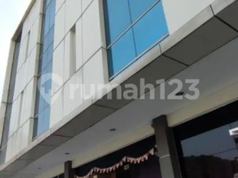 Comercial Building di Pejaten Barat Jaksel