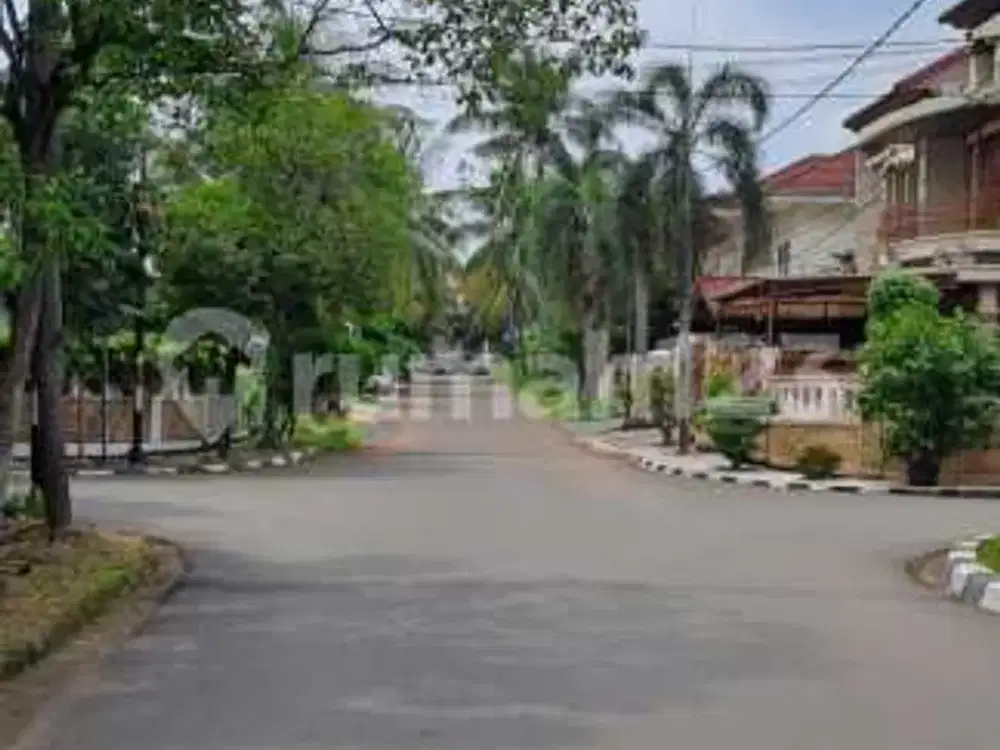 Rumah Siap Huni di Taman Laguna Cibubur
