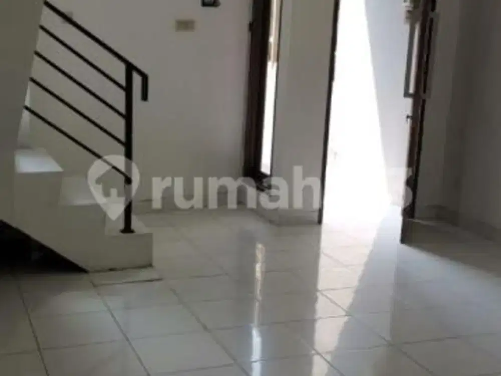 Rumah Posisi Hook di Citra Gran Cibubur