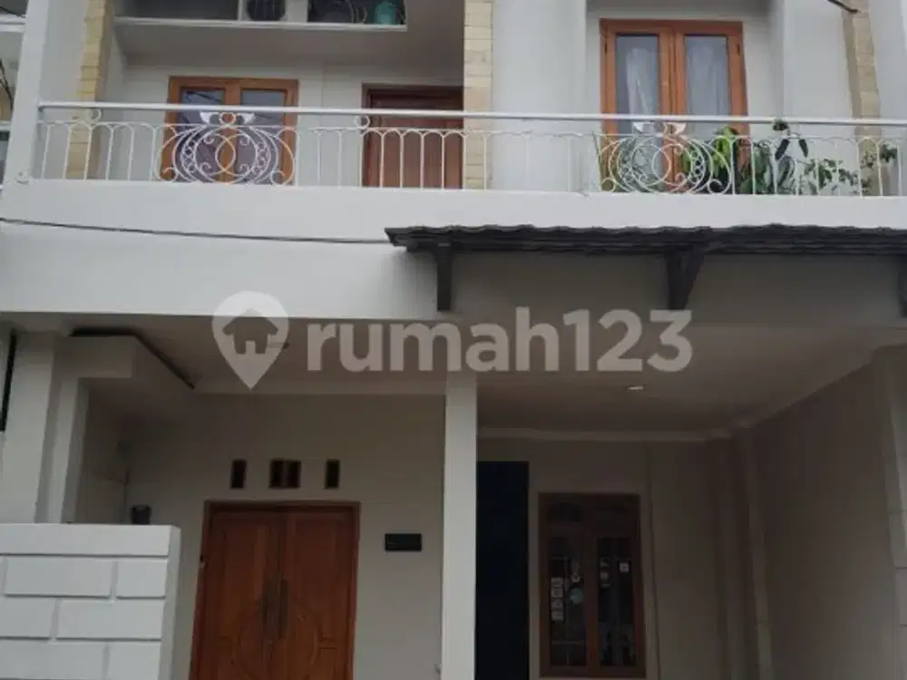 Rumah 1/4 Lantai di Permata Kranggan Cibubur