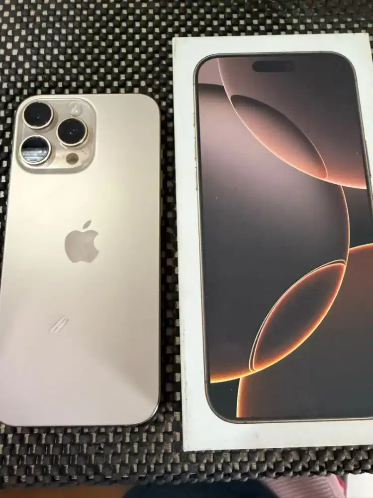 Dijual Iphone 16 pro max 256 gb ex ibox