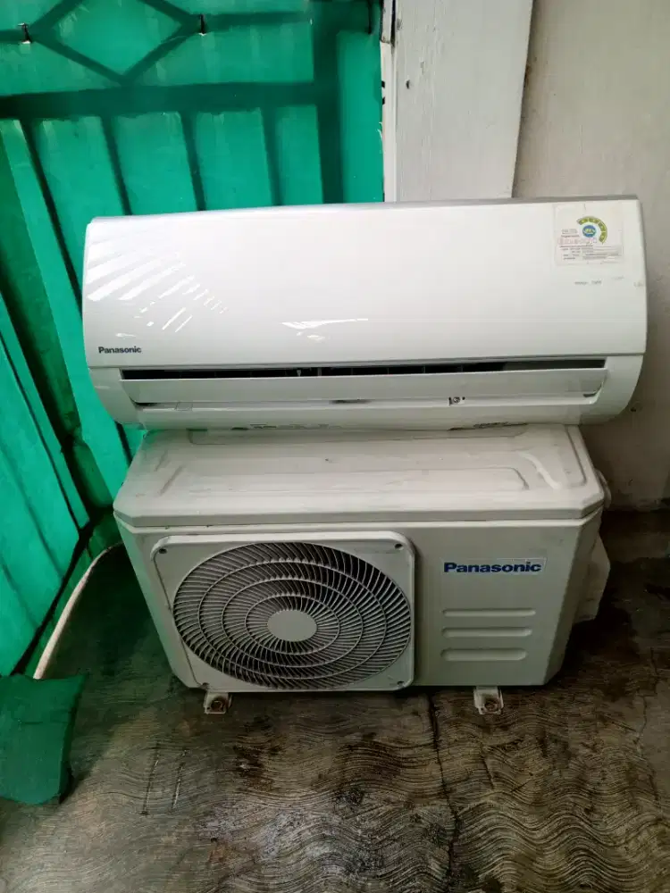 Dijual AC Panasonic 1/2 PK