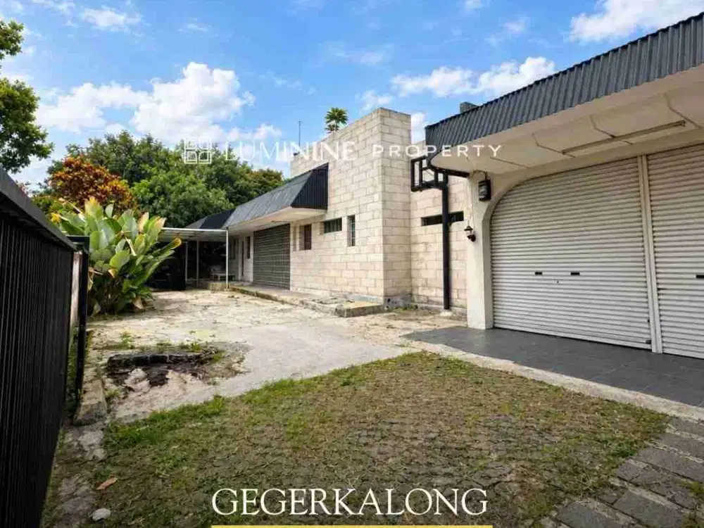 DIJUAL RUMAH POSISI HOOK DI GEGERKALONG WETAN, BANDUNG, JAWA BARAT