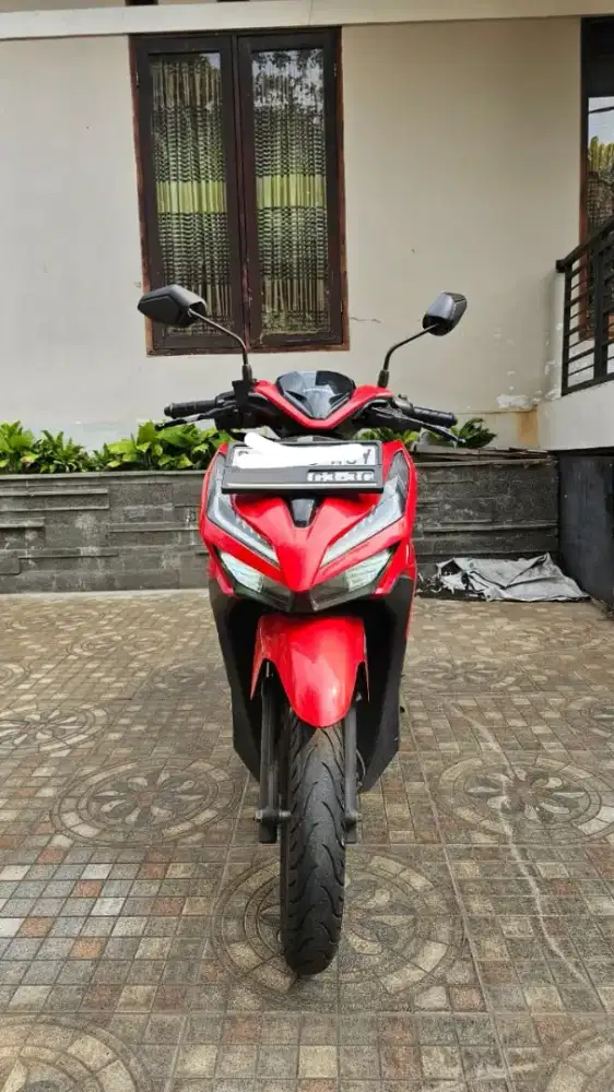 JUAL BUTUH UANG, DR PADA NGANGGUR