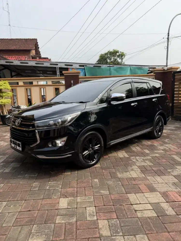DI JUAL VENTURER 2019 MATIC DIESEL PEMAKAIAN SENDIRI