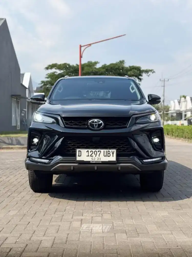 TOYOTA	FORTUNER VRZ LEGENDER TSS AT 2026