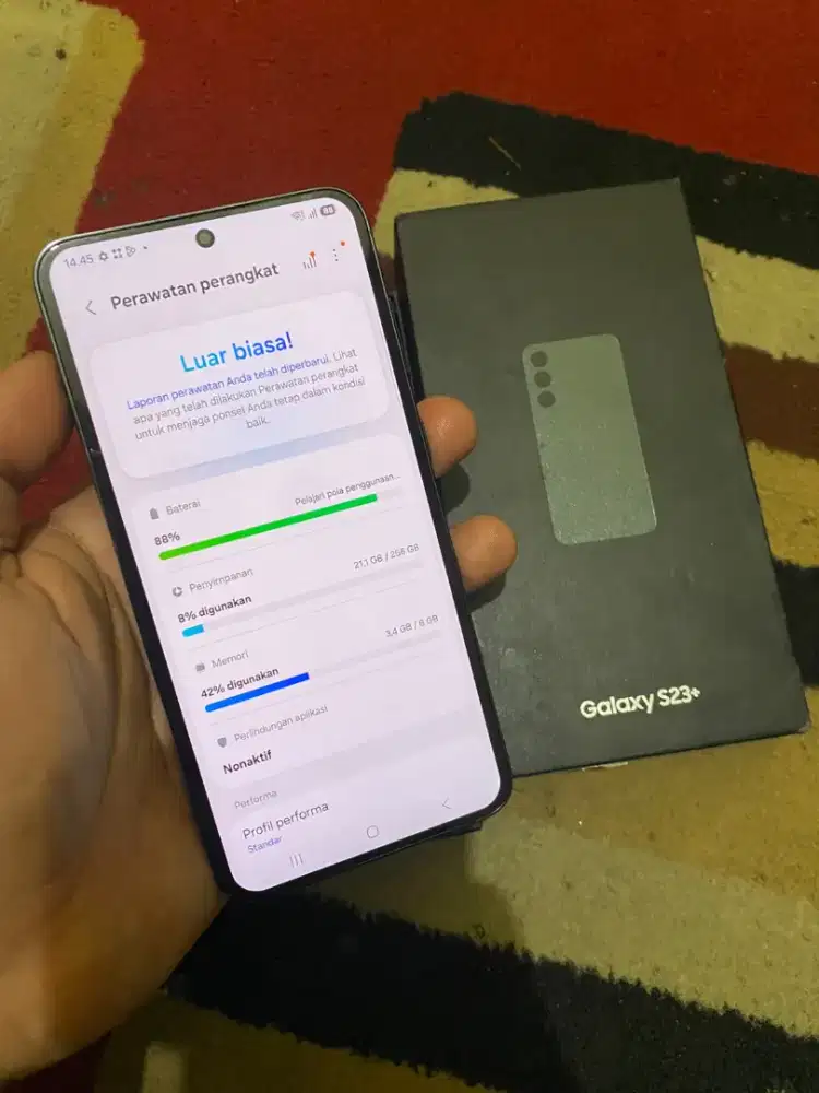 Samsung S23 plus 8/256gb