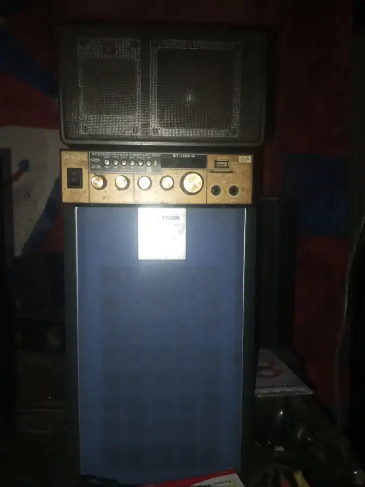 Ampli belutut+sepiker mobil +sepiker Politron