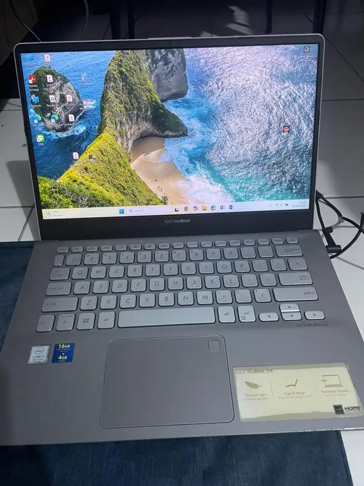 Laptop Asus core i3 vivobook S14X430UA