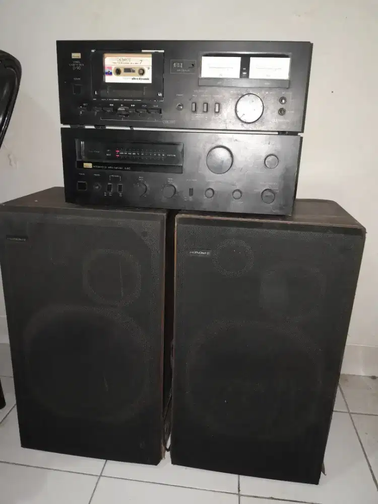 Amply +Tape deck+salon Sansui