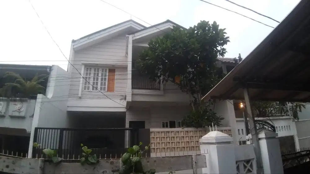 Dijual Cepat! Rumah Mewah Minimalis di Jakarta Selatan.