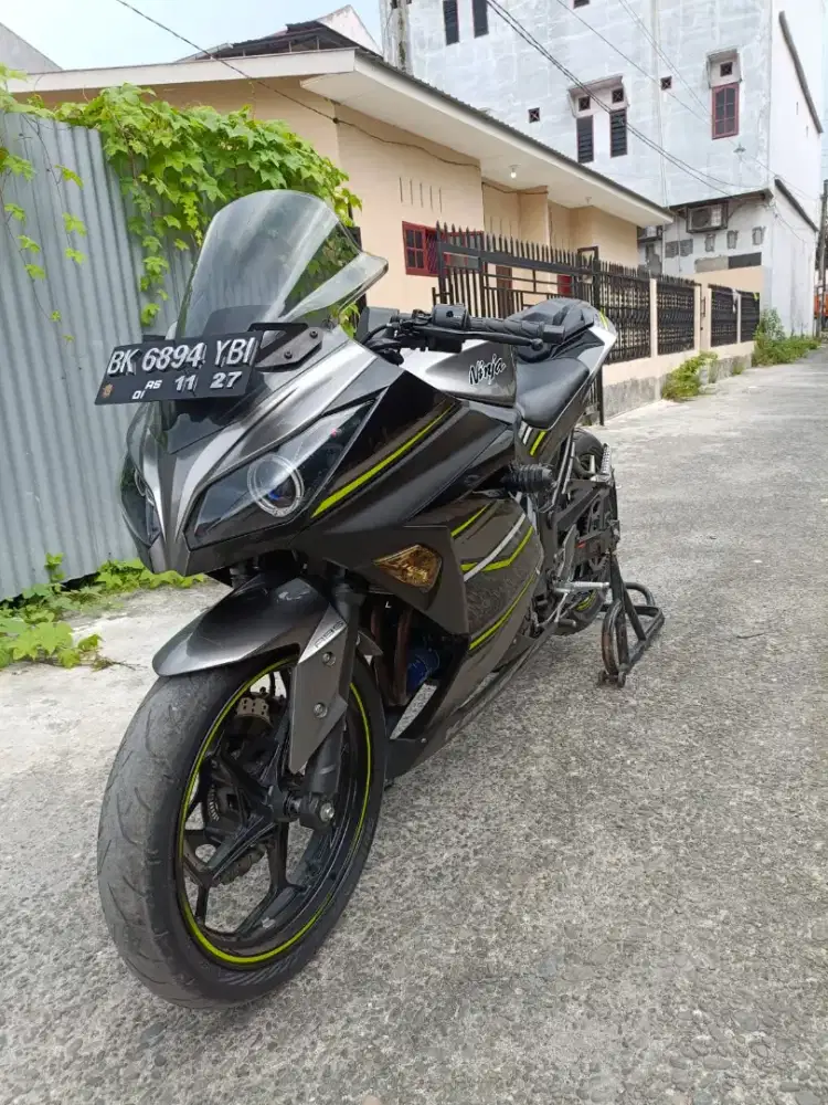 Dijual Kawasaki ninja250fi ABS