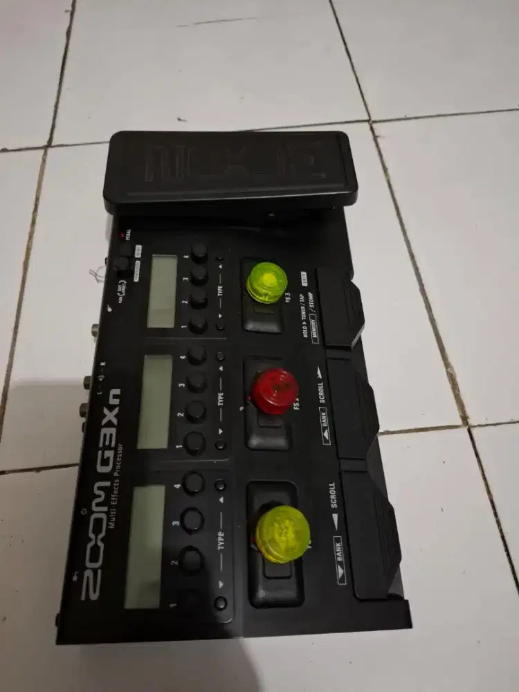 Efek gitar digital ZOOM G3XN