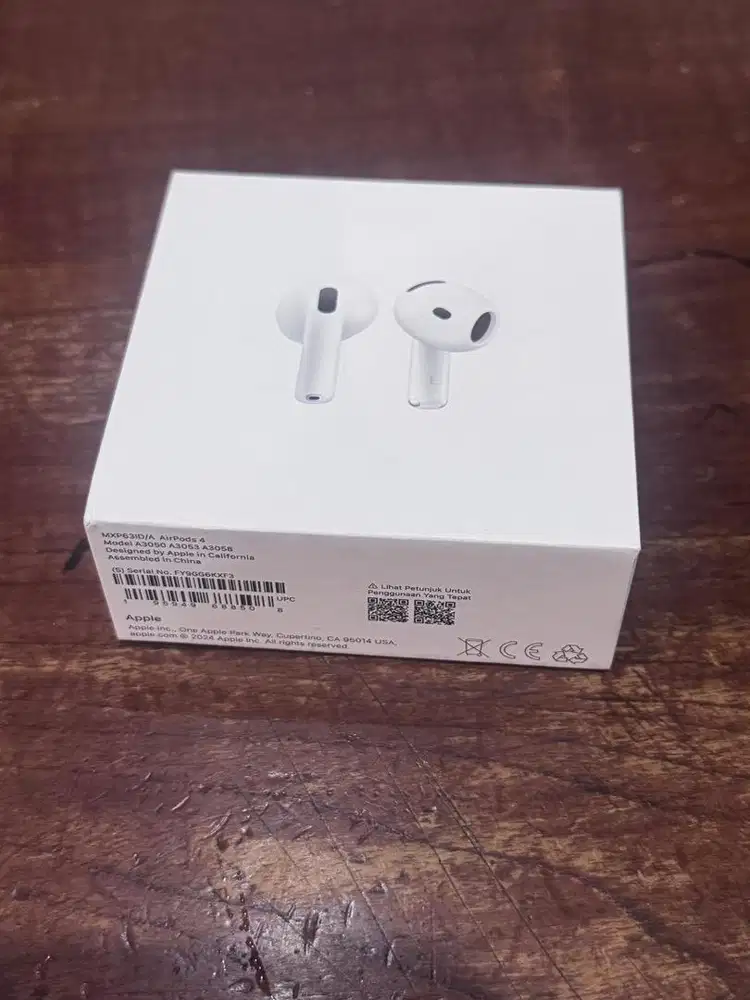 Apple Airpods 4 BNIB