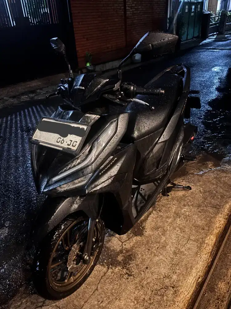 HONDA VARIO 125 CBS ISS 2025
KEYLESS HITAM DOFF