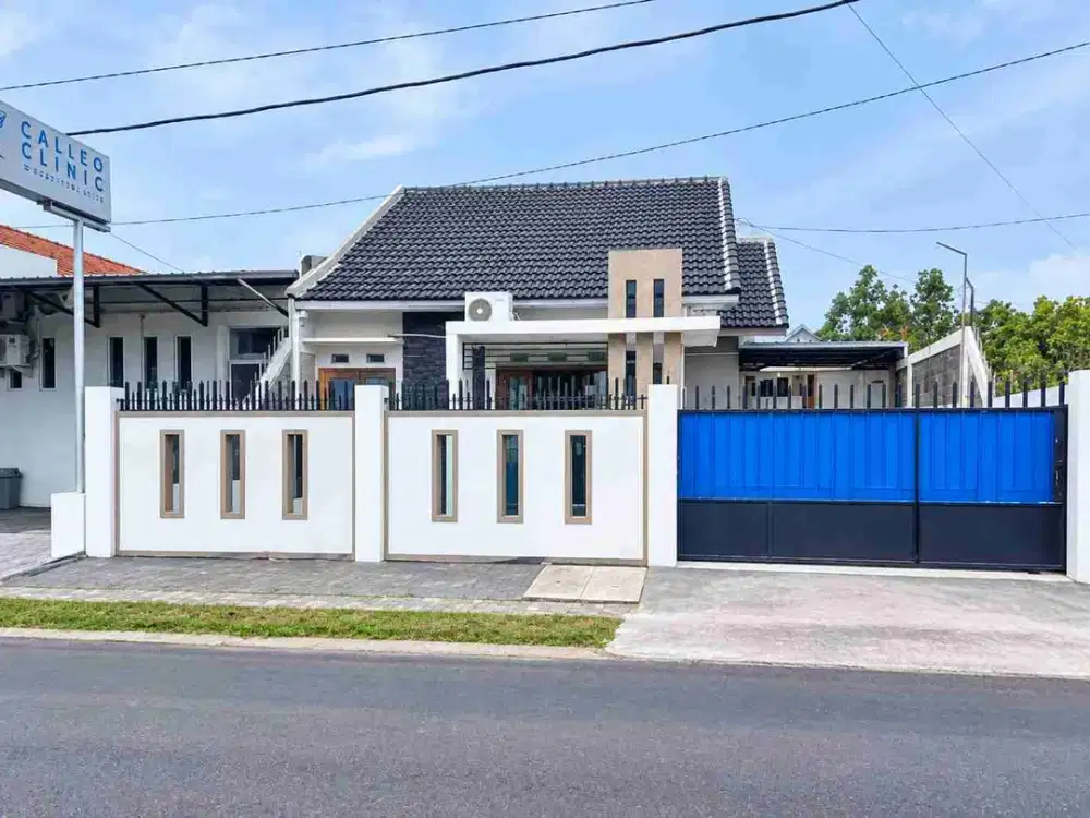 DIJUAL RUMAH FULL FURNISH SANGAT STRATEGIS DEKAT SD MODEL SLEMAN