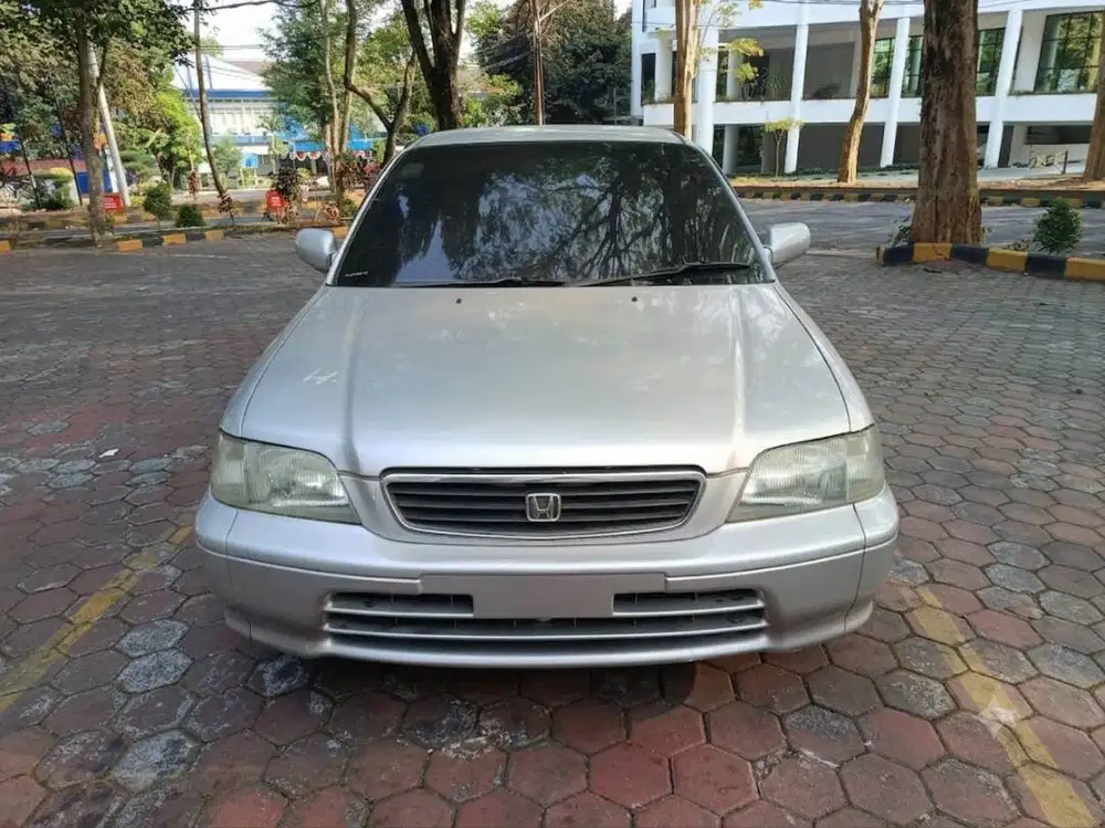 Mobil Pakaian Pribadi