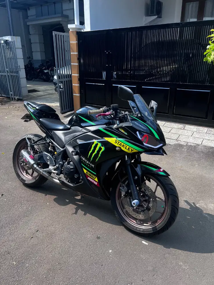 Dijual Yamaha R25