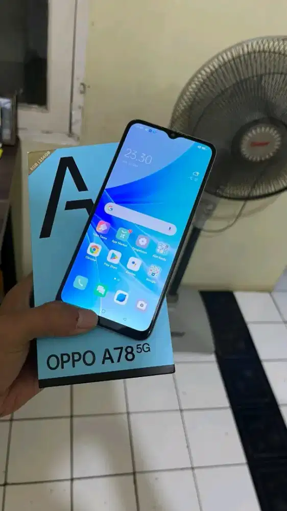 Jual murah saja nih hp Oppo A78 mulus spek 8/256 fullset