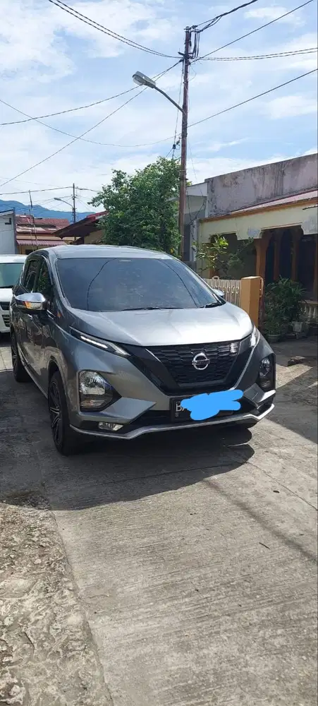 Nissan Livina VL AT , MPV , tahun rakitan 2020 on the road 2021