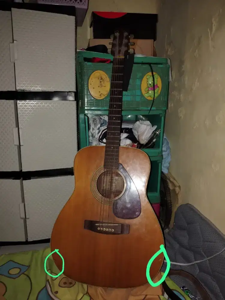 YAMAHA FG-200 SECOND