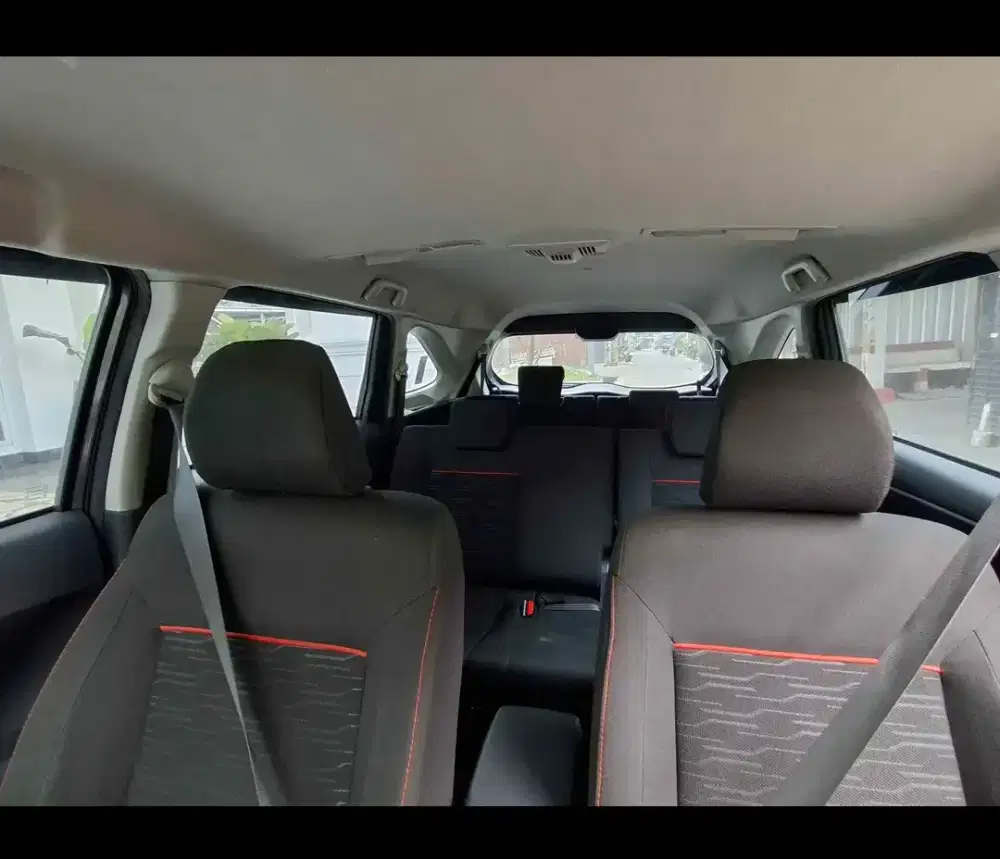 Sewa mobil Tahunan