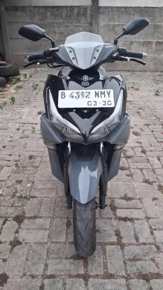 Yamaha Aerox 2025 Conneted Black Grey