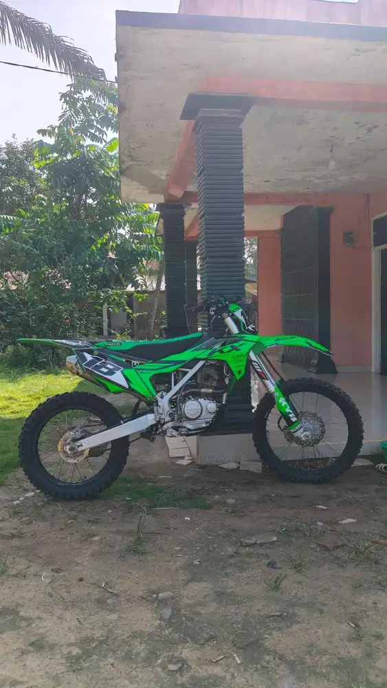 Dijual Motor Kawasaki KLX