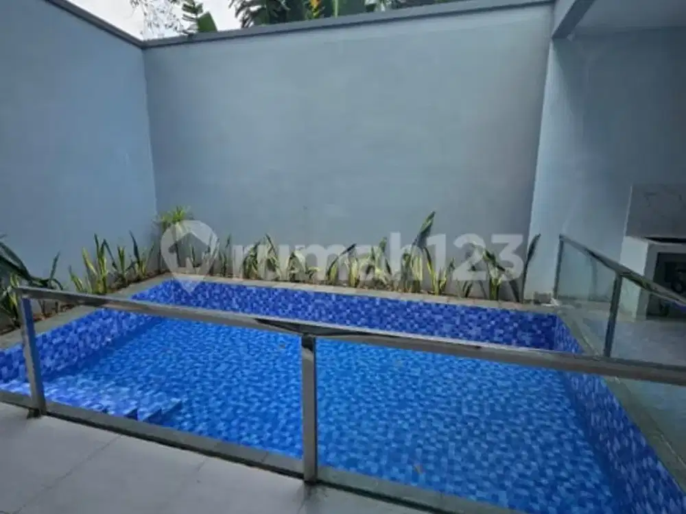 Di Jual Rumah Baru Ada Kolam Renangnya Dalam Cluster Dekat LRT Harjamukti