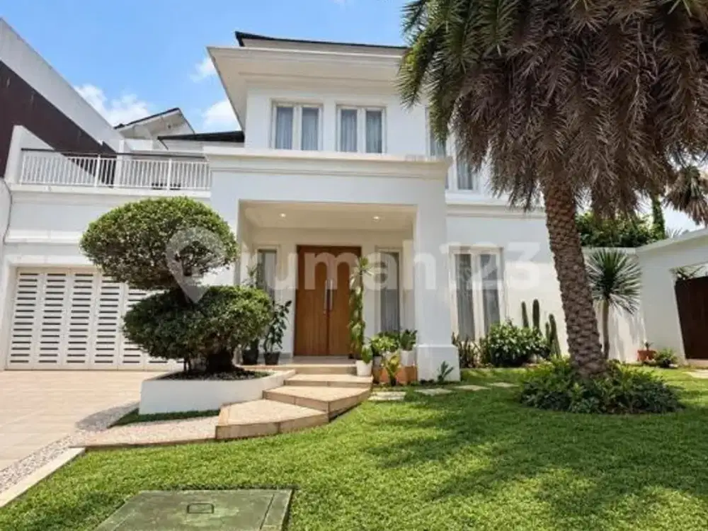 Dijual Rumah Mewah dengan Private Pool di Bintaro