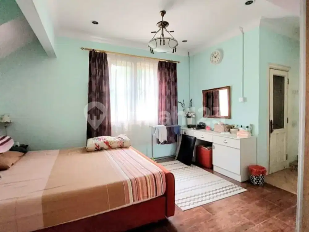 Jual Rumah Prime Location Siap Huni Posisi Hoek di Cluster Emerald - Bintaro Jaya