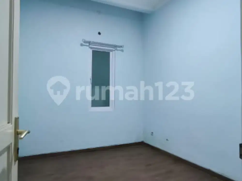 Dijual Rumah Siap Huni dan Terenovasi di Kota Wisata