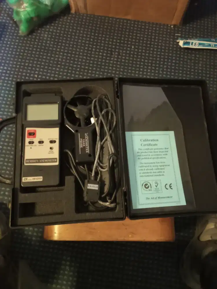 Lutron Anemometer