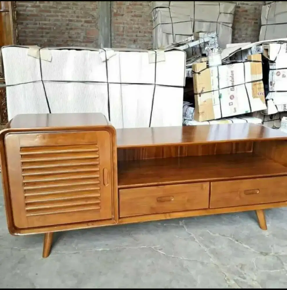 Bufet tv retro minimalis