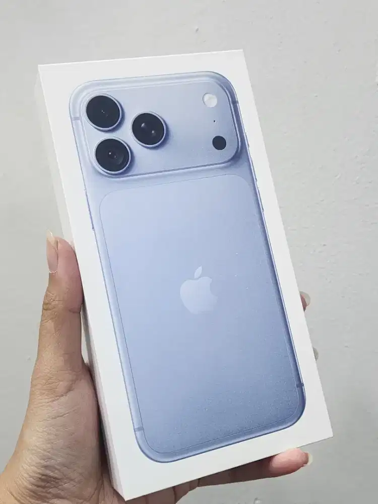 Iphone 18 promax 512 glacier ibox