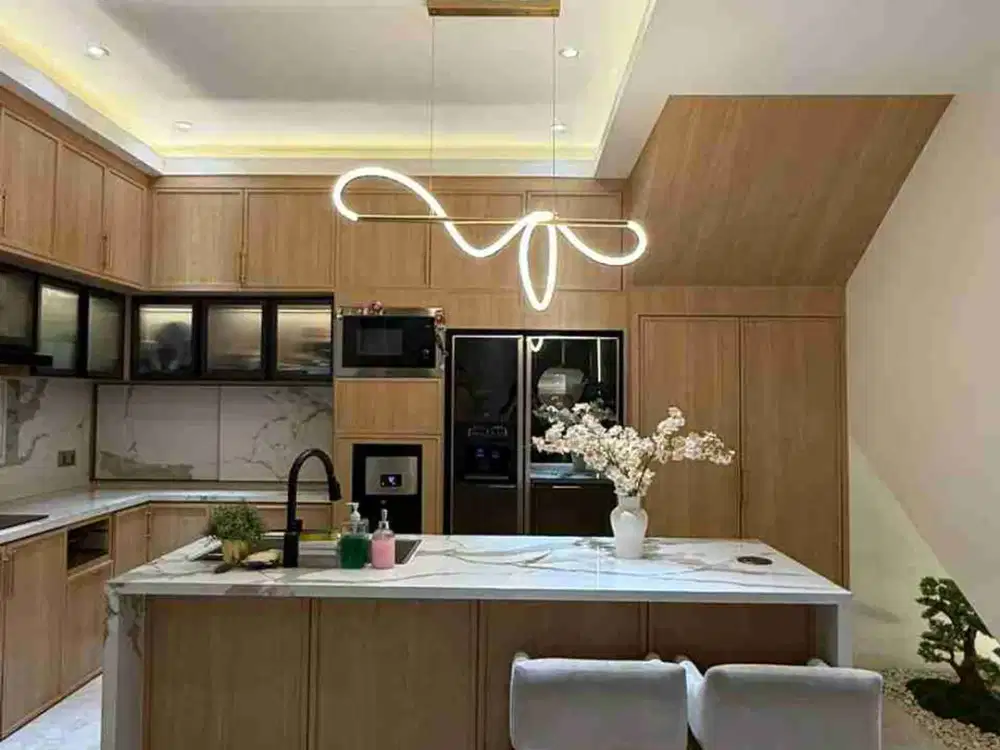 Dijual Rumah 3.5lt Semi Furnish The Riviera Metland Puri