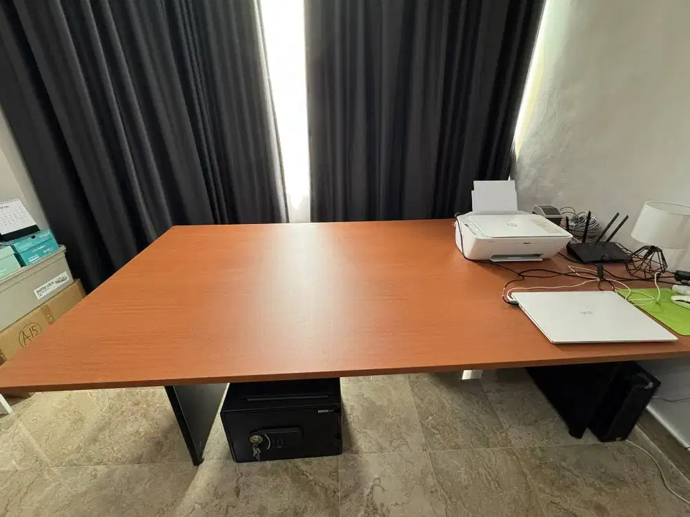 Meeting Table 120 x 240 cm