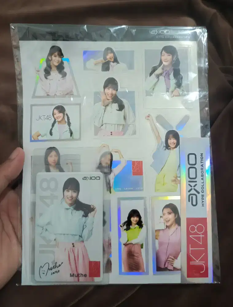 Photocard Muthe JKT48 x Axioo FREE Sticker Holo Sealed