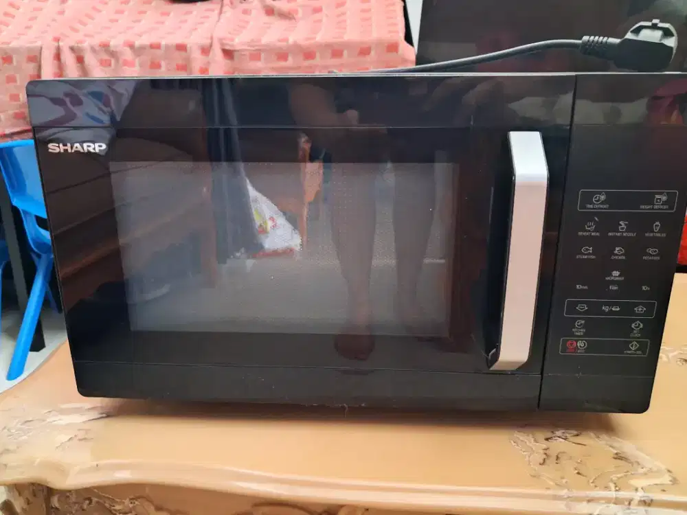 Microwave oven sharp R 223 DA BK