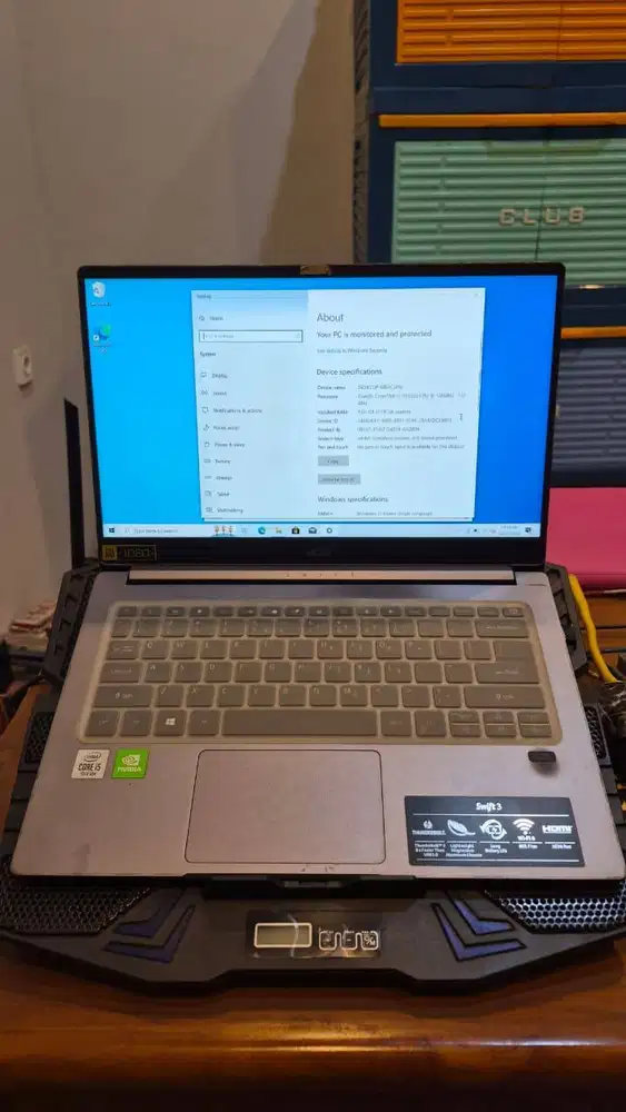 Jual laptop Acer Swift 3 Seri SF314-57 Mulus Pemakaian Pribadi