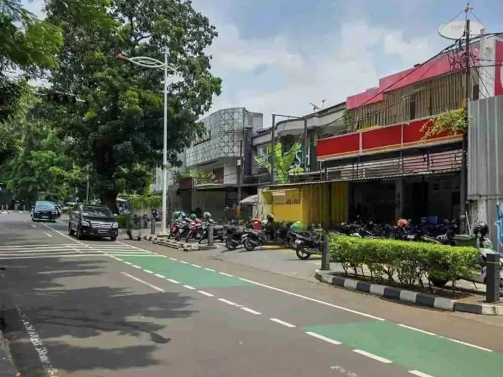 Area Prime, Dijual Tempat Usaha di Senopati Keb Baru Jak Sel