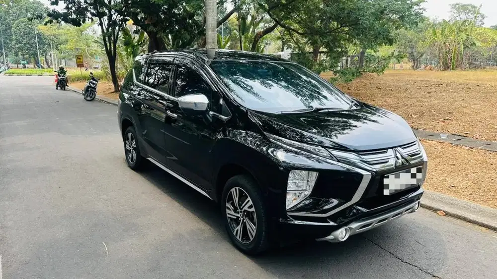 [CASH] Mitsubishi Xpander Tahun 2021 Hitam Low KM!