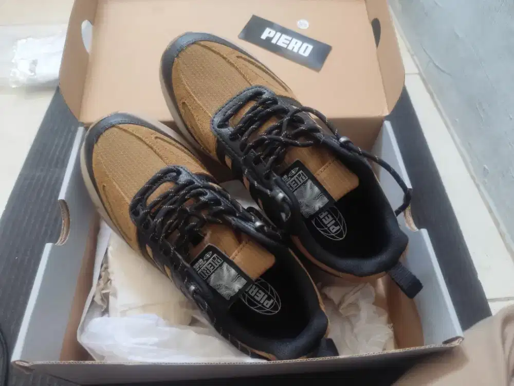 Di Jual Rugi JOGGER V54 PRM UTILITY XT PACK Uk. 40 [26 cm] BNOB