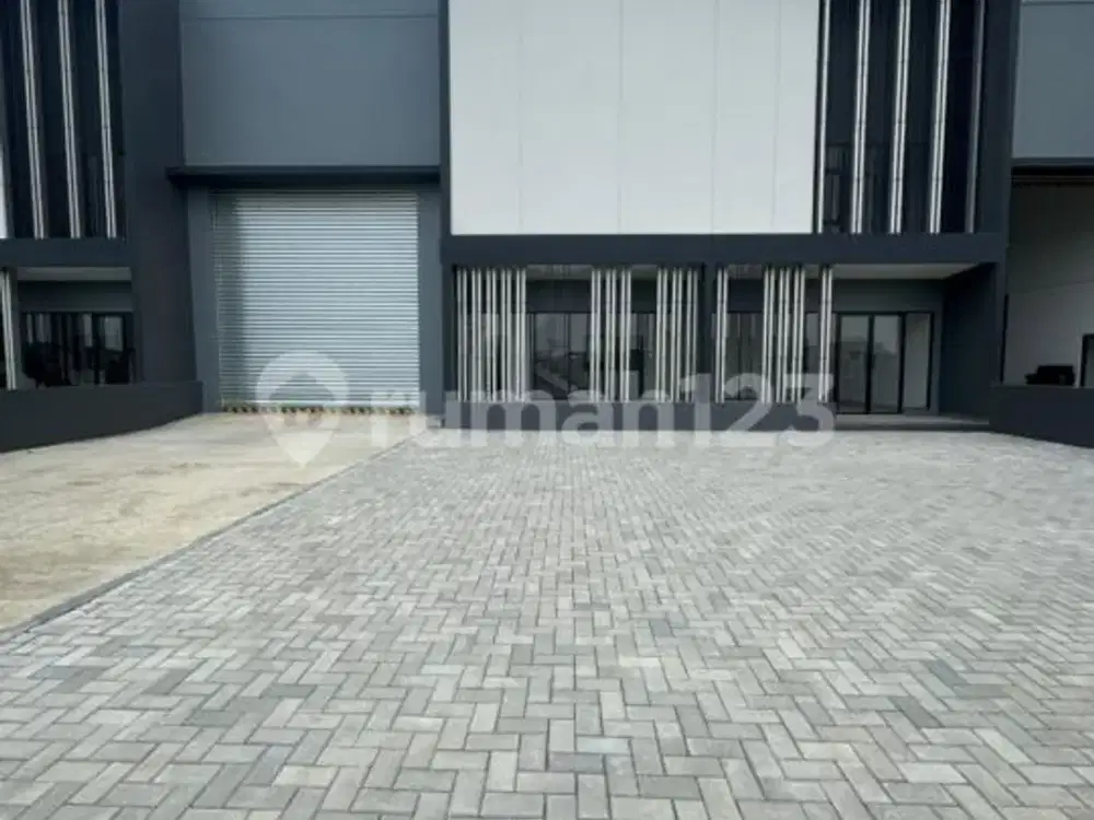 Gudang Baru Luas 612 Kawasan Industri Legok