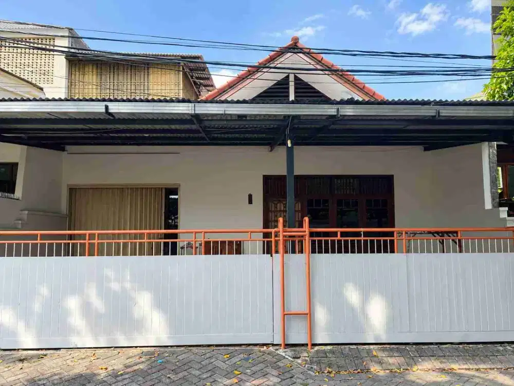 DISEWAKAN RUMAH RAPI SIAP HUNI DI CITRA GARDEN 2 JAKARTA BARAT