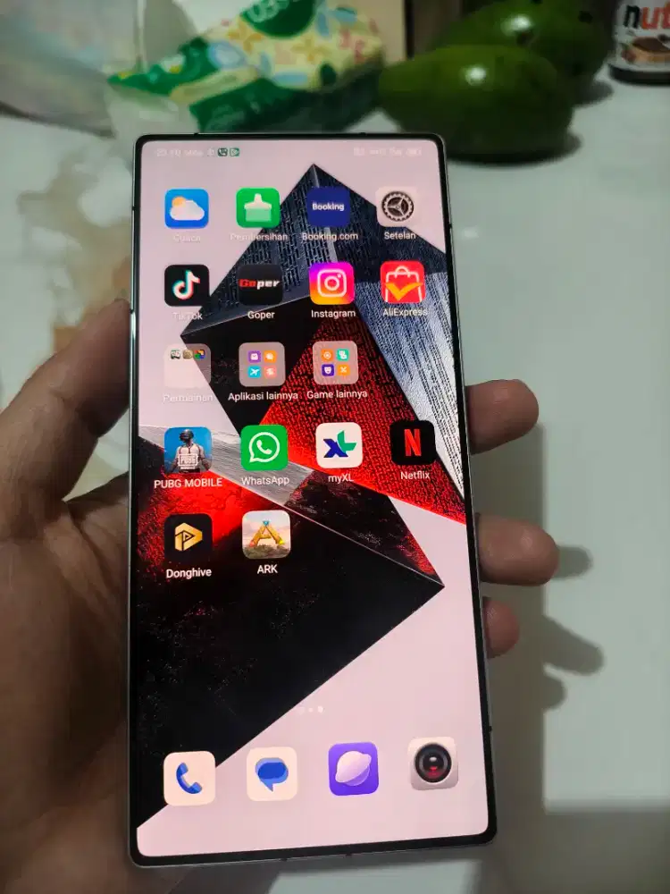JUAL HP GAMING SECOND NUBIA RED MAGIC 11 PRO NO MINUS NO DENT 99% AMAN