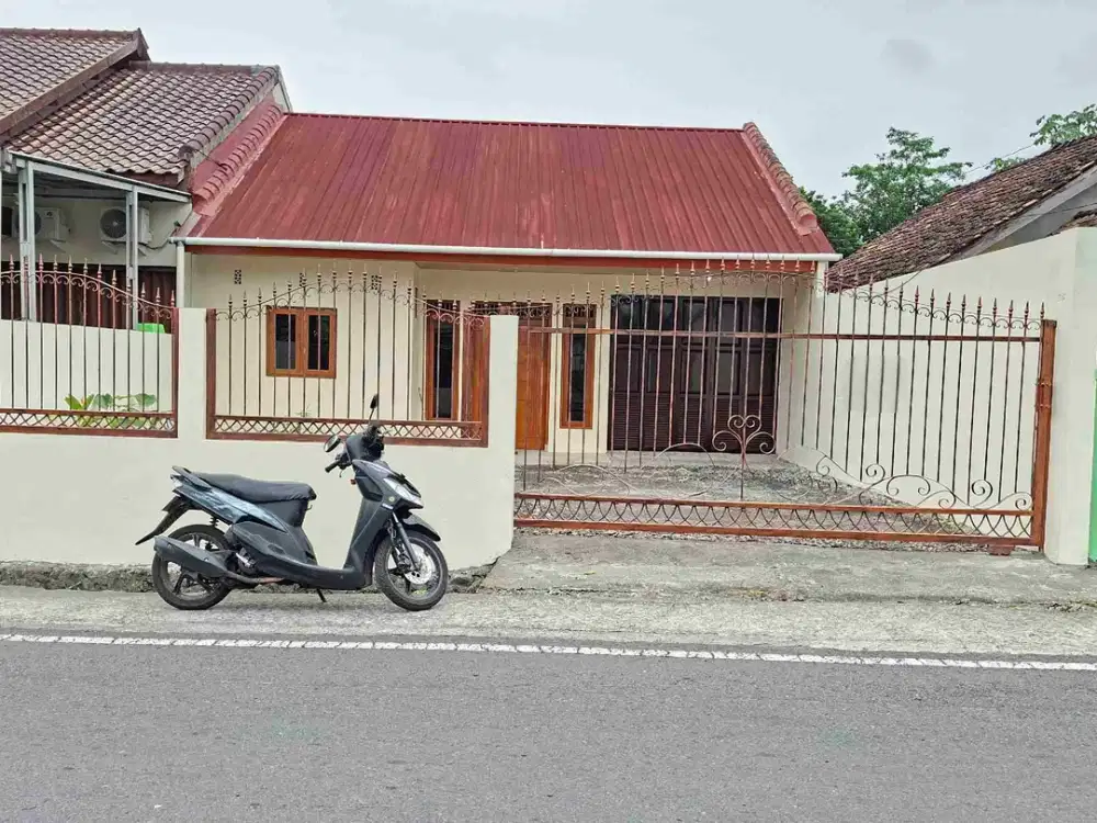 Disewakan rumah halaman luas area gito-gati