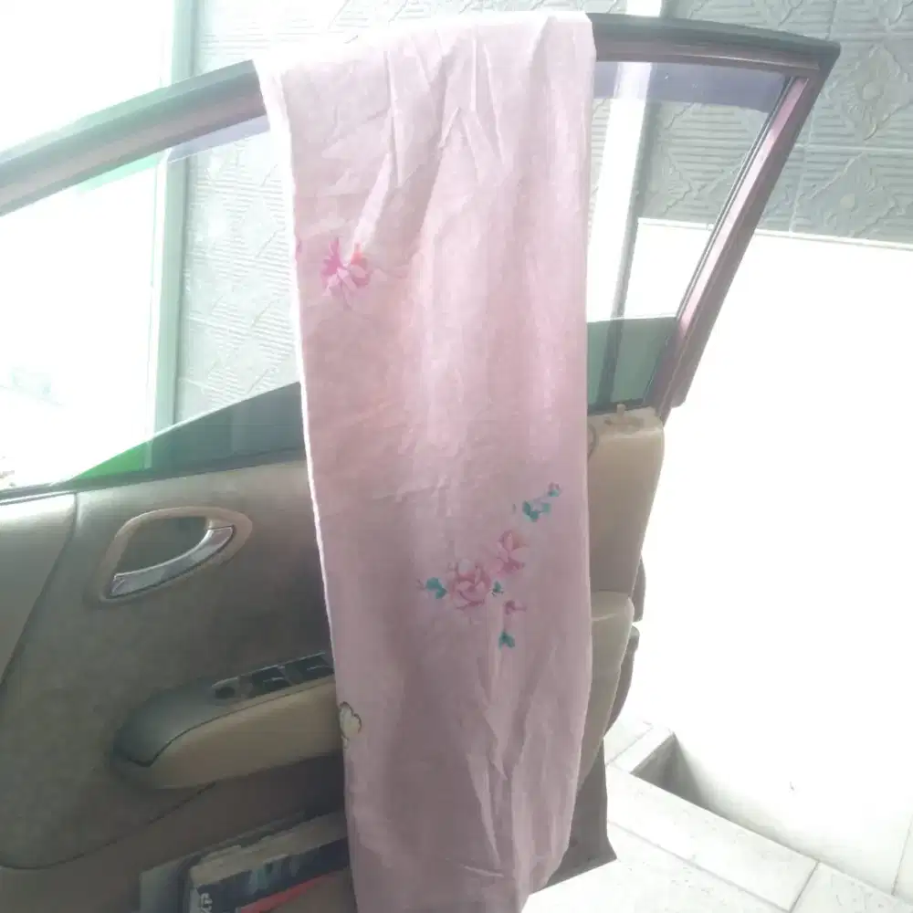Jual aja 15 buah sarung bantal  yg cepat dia dapat buruan